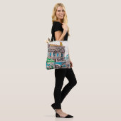 Pariser Straßenansicht des Theaters Wicked cafe pe Tasche (Am Model)