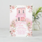 Parisian Café Pink Floral Baby Shower Einladung (Stehend Vorderseite)