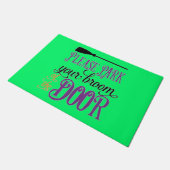 Parken Sie Ihr Zimmer an der Tür. Fußmatte (Schrägansicht)