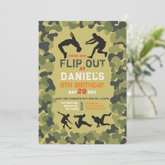 Parkour Dart Gun Fun Aim Shoot Camouflage Geburtst Einladung (Stehend Vorderseite)