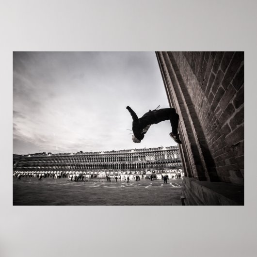 Parkour Sportmauer dreh San Marco Piazza della Rif Poster (Vorne)