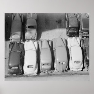Parkplatz, 1940. Vintage-Foto Poster