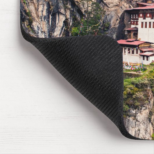 Paro Taktsang: Das Tiger-Nest-Kloster - Bhutan Mousepad (Ecke)