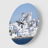 Paros Village Naoussa Island View Große Wanduhr (Winkel)