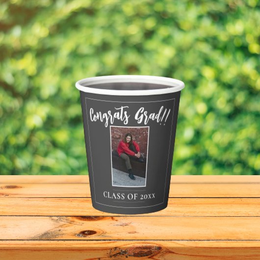 Partei für das Minimalistische Foto | Grau Pappbecher