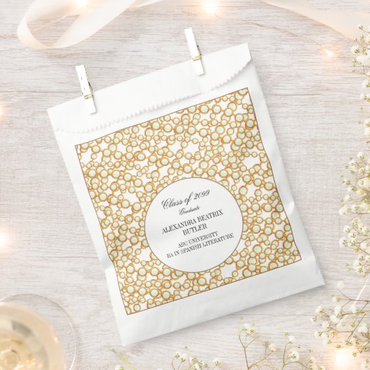 Partei für den Grad der Graduation der Universität Geschenktütchen (Ausgeschnitten)