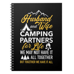 Partner für das Camping von Ehemann und Ehefrau Notizblock
