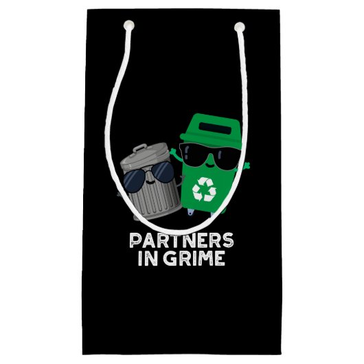 Partner in Grime Funny Trash Puck Dark BG Kleine Geschenktüte (Vorderseite)