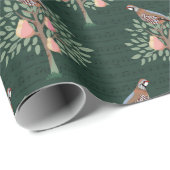 Partridge in a pear tree Christmas Carole on green Geschenkpapier (Rolleneckpunkt)