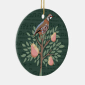 Partridge in a pear tree Christmas Carole on green Keramik Ornament (Rechts)