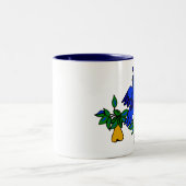 Partridge in einer Birnbaum-Tasse Zweifarbige Tasse (Mittel)