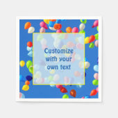 Party Balloons Floating in Blue Sky Custom Text Serviette (Vorderseite)