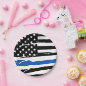 Party der Polizei für die Strafverfolgung in der " Pappteller (Party)