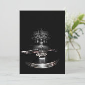 Party DJ-Einladung mit Sozialmediumikonen Einladung (Stehend Vorderseite)