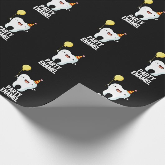 Party Enamel Funny Tooth Pun Dark BG Geschenkpapier (Ecke)