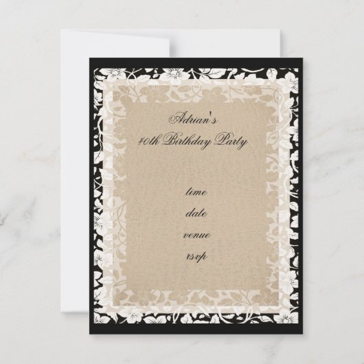 Party Fabulous 40. Schwarz-weiß Beige Blüte Einladung (Rückseite)