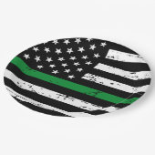 Party für das militärische Ruhestand unter dünner  Pappteller (Schrägansicht)