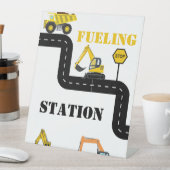 Party für den Tankstellenbau Sockelschild (In Situ)