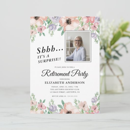 Party für Überraschungen Ruhestand Elegante Pastel Einladung (Stehend Vorderseite)