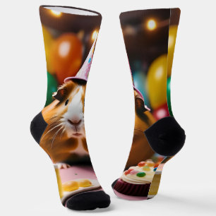 Party Guinea Schweinefleisch mit Kuchen und Ballon Socken
