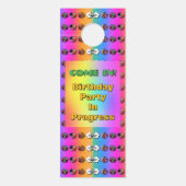 Party Hearty Es ist ein glücklicher Geburtstag Türanhänger (Vorderseite)