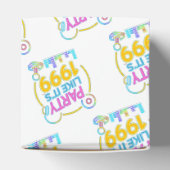 Party Like It’s 1999®™ – Neon Soundtrack Geschenkschachtel (Oben)