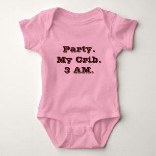 Party. Meine Krippe. 3 AM. Baby Strampler