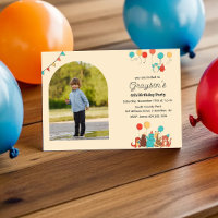 Party-Tiere und bogenförmiger Foto-Rahmen Kinderge