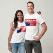 PAS-Bedrängnis-amerikanische Flagge T-Shirt (Unisex)