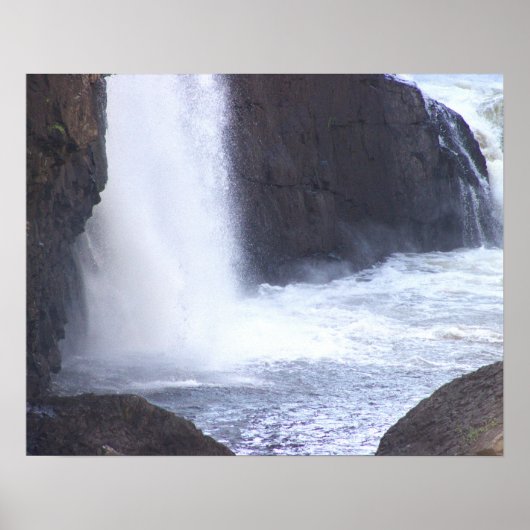 Passaiisches Wasserfall-Poster Poster (Vorne)