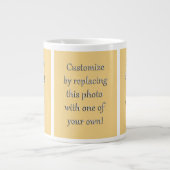 Passen Sie das an! Hinzufügen von Kunst oder Foto Jumbo-Tasse (Vorderseite)