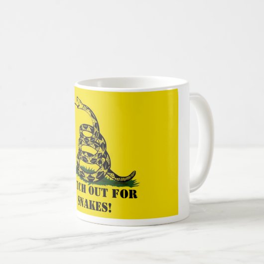 Passen Sie heraus für Schlangen auf! Kaffeetasse (VorderseiteRechts)