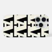 Passen Sie Ihren Buchstaben an, fettes Monogramm-M iPhone Hülle (Rückseite (Horizontal))