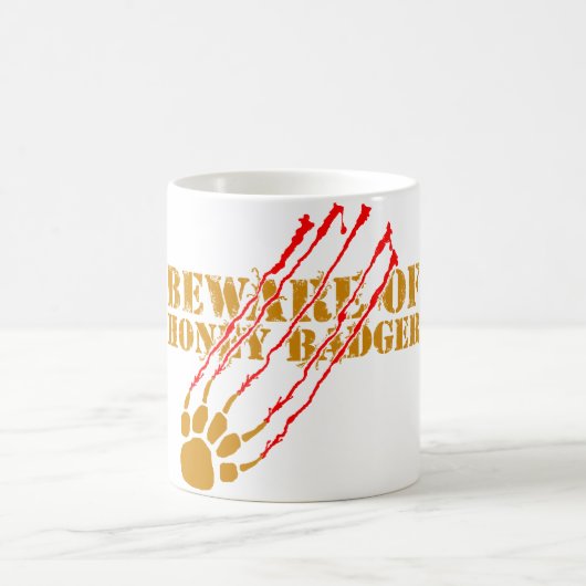Passen Sie vom Honigdachs auf Kaffeetasse (Mittel)