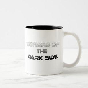 PASSEN SIE VON DER DUNKLEN SEITE AUF ZWEIFARBIGE TASSE