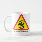 Passen Sie von der Löwe-Tasse auf Kaffeetasse (Links)