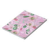 Passionfrucht und Wildblume im Lila Notizblock (Rotiert)