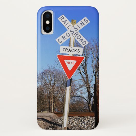 Passiver Bahnübergang mit Ertragszeichen Case-Mate iPhone Hülle (Rückseite)