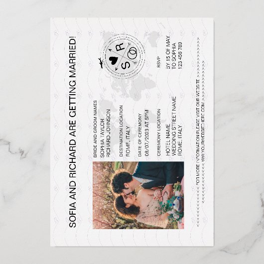 Passport Wedding Destination Gold Palm Monogram Folieneinladung (Rückseite)