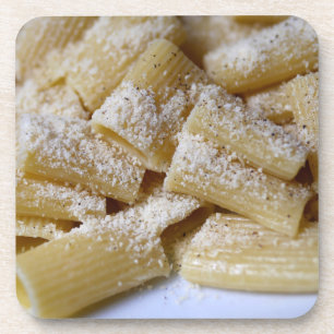 Pasta mit Parmesan-Käse Untersetzer