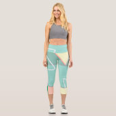 Pasta Pale Turquoise Pink Abstrakte Kunst, Dichtun Capri Leggings (Vorderseite)