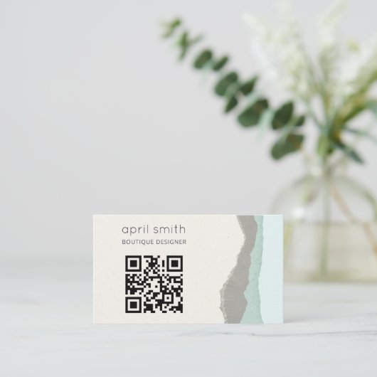Pastel Aqua Gray Kraft Mountain Wave QR Code Visitenkarte (Stehend Vorderseite)