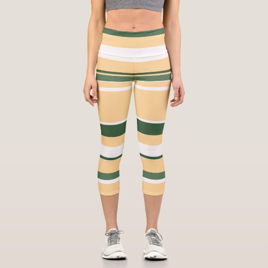 Pastel Beige Olive Green Lines Streifen Capri Leggings (Vorderseite)