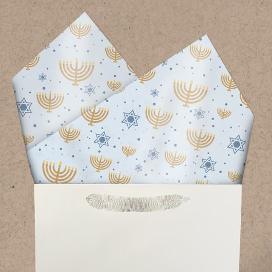 Pastel Blue Hanukkah Menorah Star von David Patter Seidenpapier