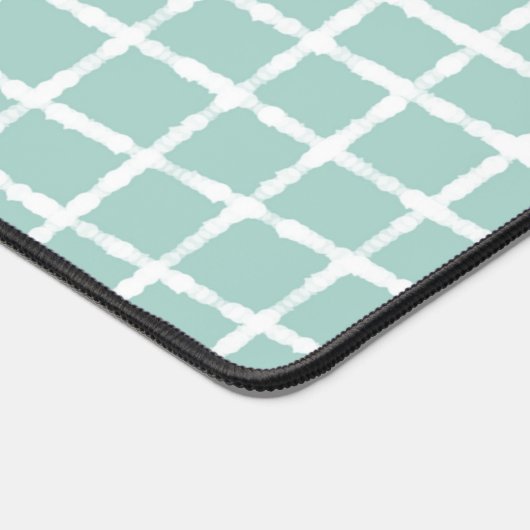 Pastel Blue Karo Pattern Soft und Modern Schreibtischunterlage (Ecke)