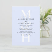 Pastel Blue Modern Monogram Overlay Wedding Einladung (Stehend Vorderseite)