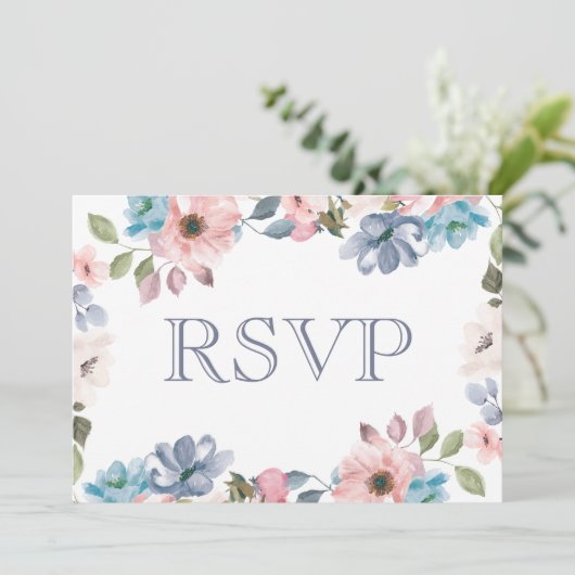 Pastel Blue Pink Lila Blume Hochzeit RSVP Einladung (Stehend Vorderseite)