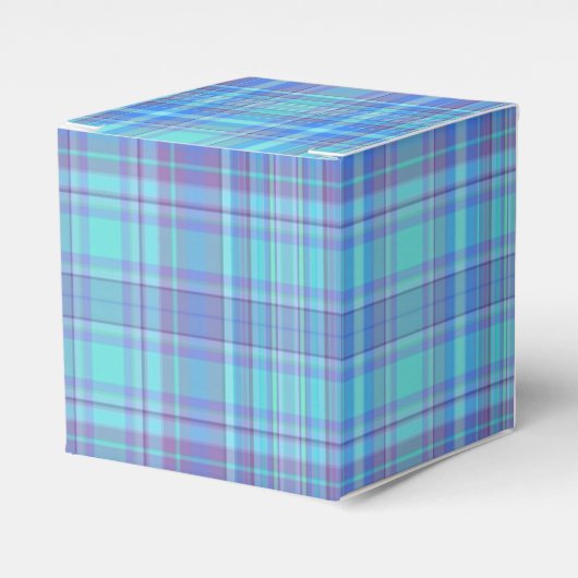Pastel Blue Plaid Pattern Geschenkschachtel (Vorderseite)