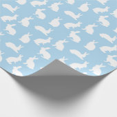 Pastel Blue With White Bunny Pattern Cute Easter Geschenkpapier (Ecke)