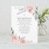 Pastel Blush Pink Floral Bat Mitzvah Einladung (Stehend Vorderseite)
